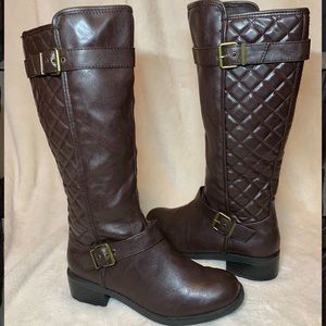 JustFab Brown Boots!!